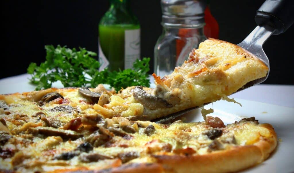pizza 329523 1280